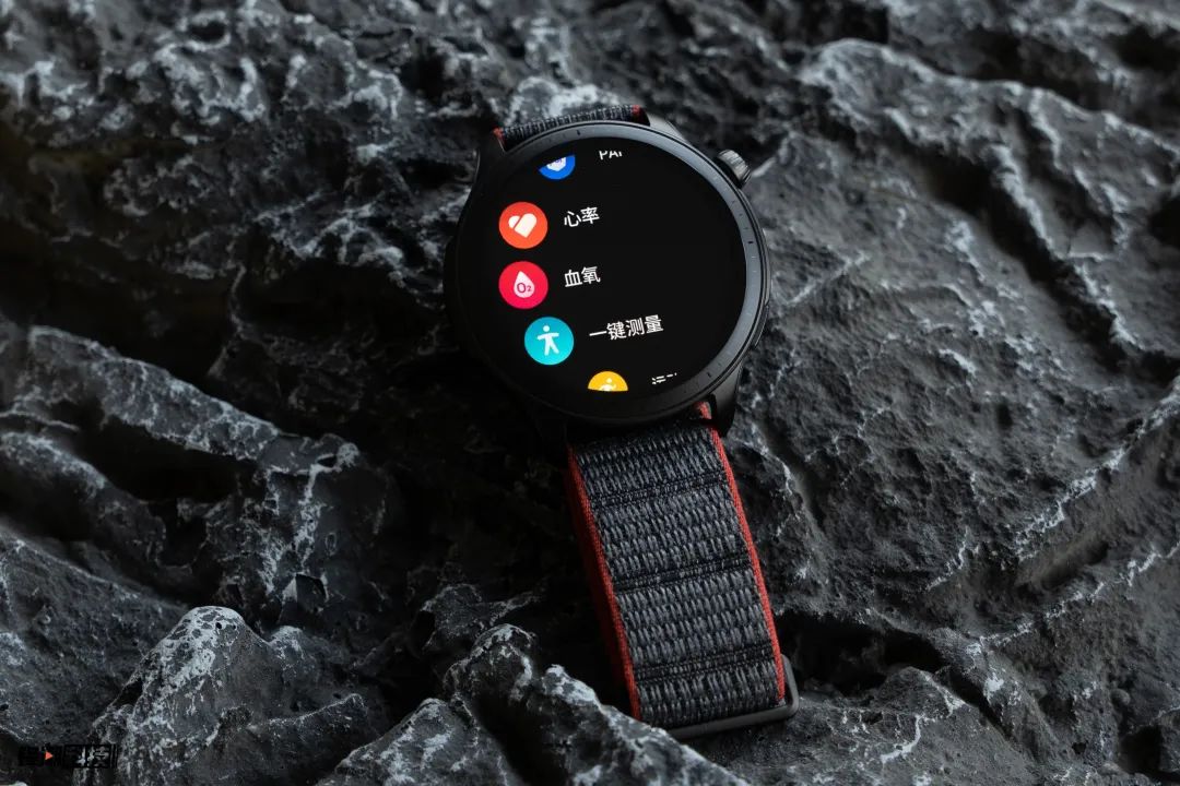 推荐一款能测量血压的手表,什么手表测量血压和心率准