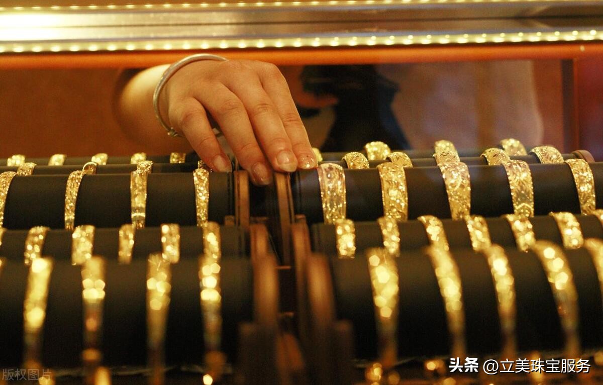 黄金首饰多少钱一克购买合适,黄金首饰多少钱一克比较划算