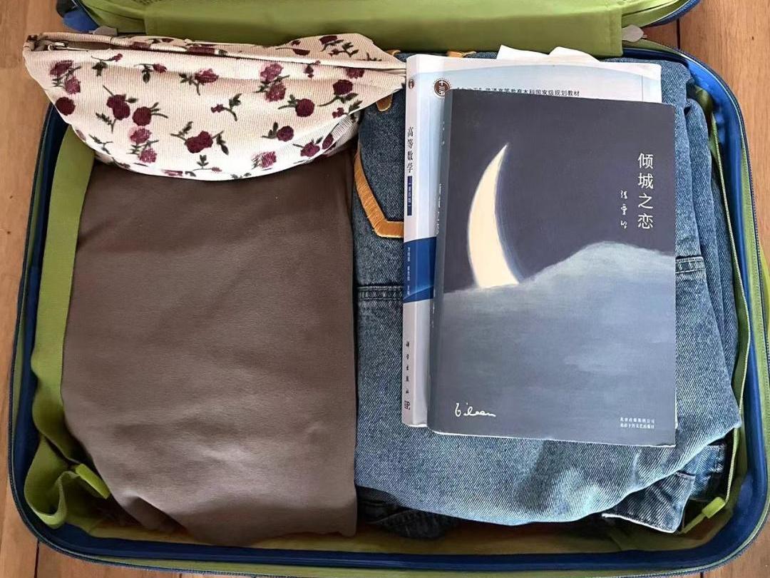 真暖：开学了，“妈妈牌”行李箱，年度最爱…