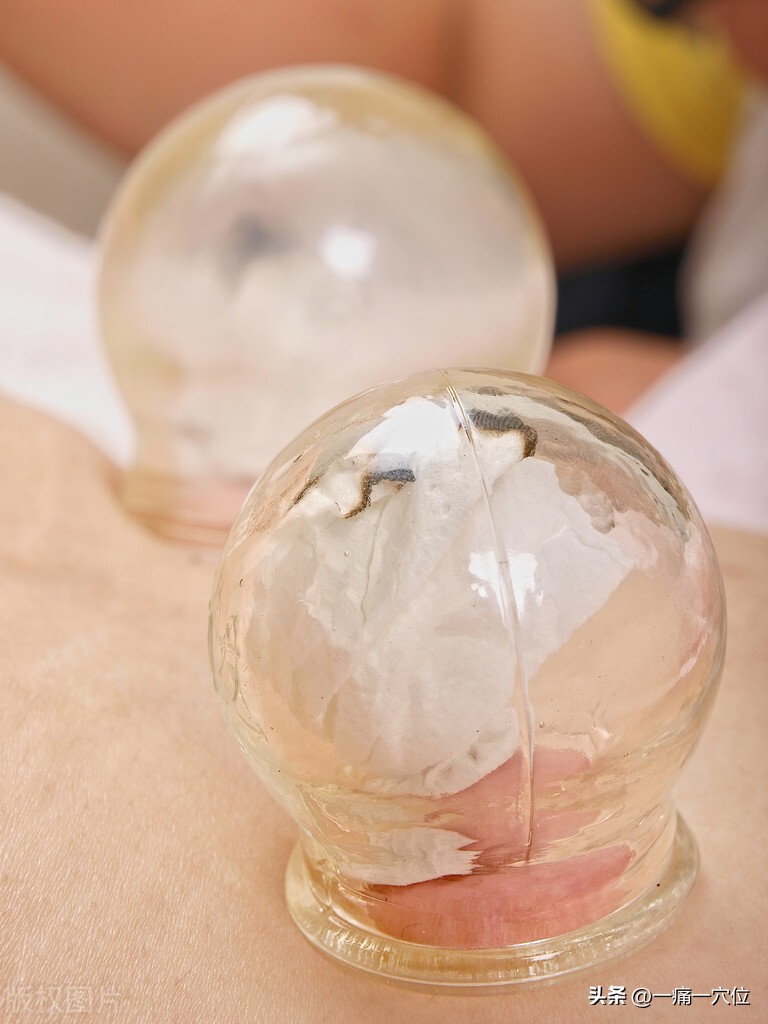 哺乳期乳房胀痛怎么办快速缓解,哺乳期乳房胀痛最快缓解方法