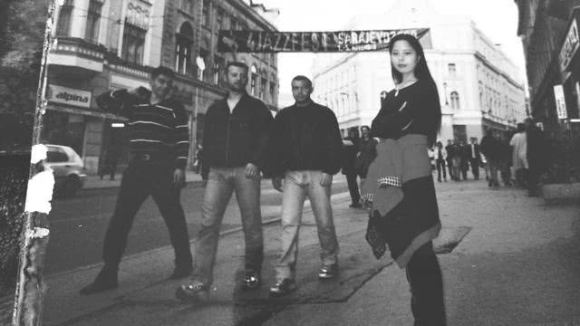 浙江农家女在塞尔维亚十年创业，经历了偷渡打工经商未婚生子