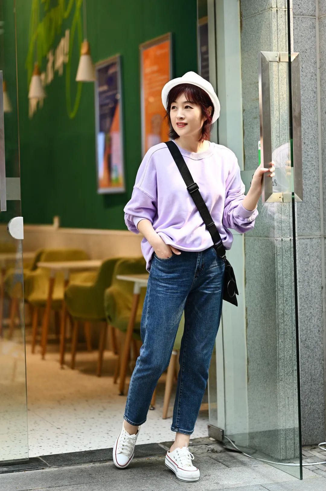 7大技巧卫衣这样穿搭最显瘦,好看的卫衣穿搭技巧