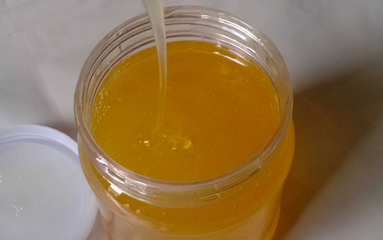 玫瑰花粉面膜有祛斑的功效,玫瑰花蜂蜜面膜