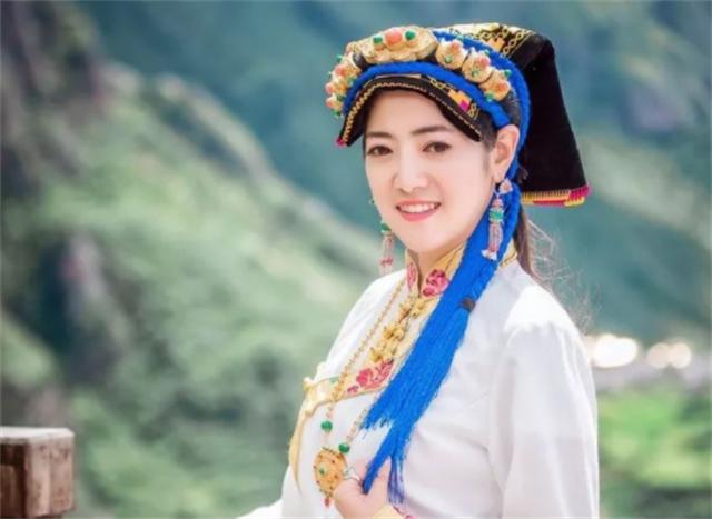 四川姑娘放弃高薪坚守大山,四川女孩嫁藏族小伙放弃百万年薪