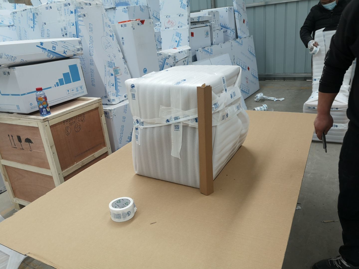 如何从国外进口家具,国外定制家具