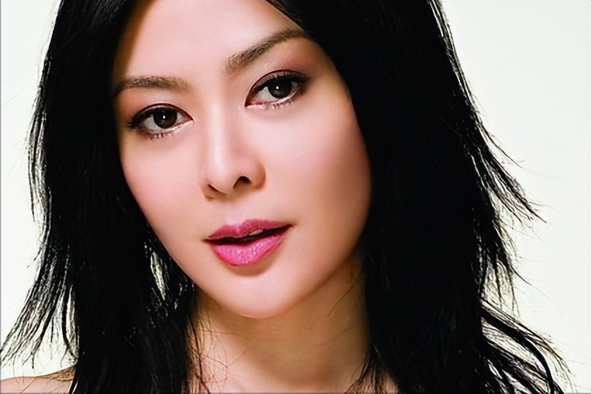 关之琳：背了那么多年高尔夫球的黑锅，如今被刘銮雄给澄清了