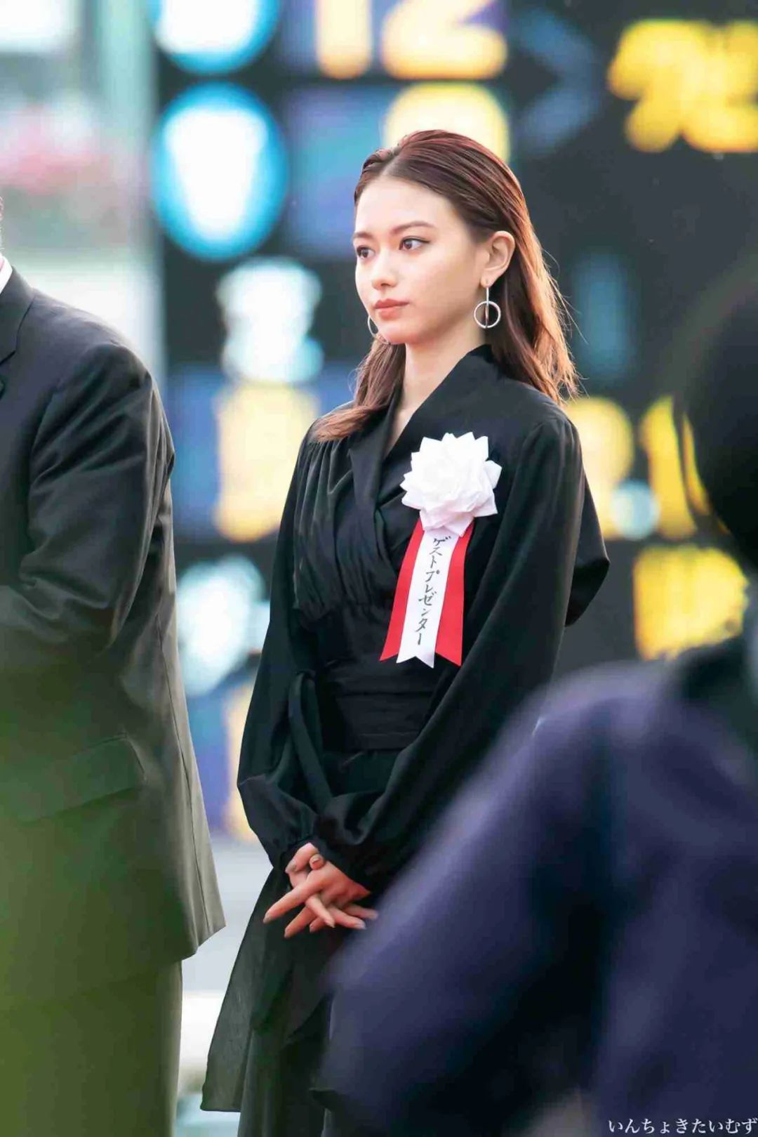 日本艺人的封神抓拍大盘点!狗仔真的很会…