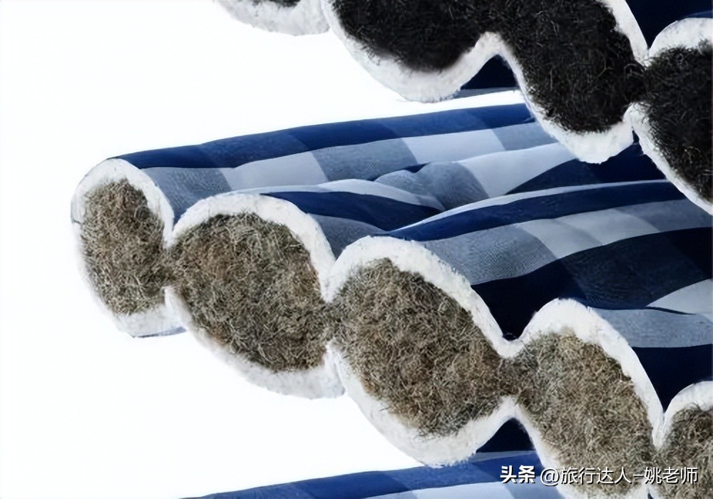 汪小菲被撕的床垫什么牌子,汪小菲爱马仕床垫