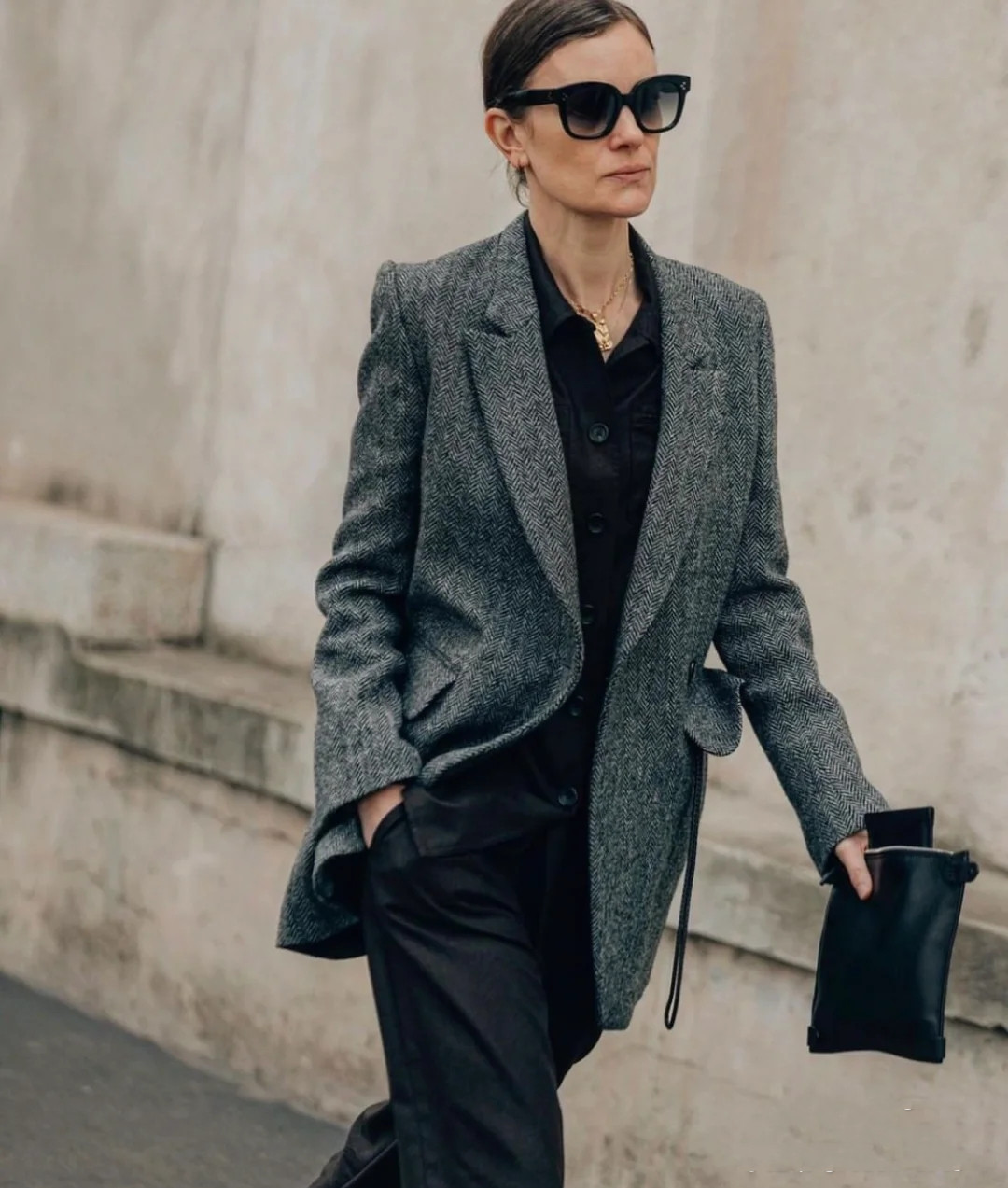 时髦西装套装款式,时髦的西装女款