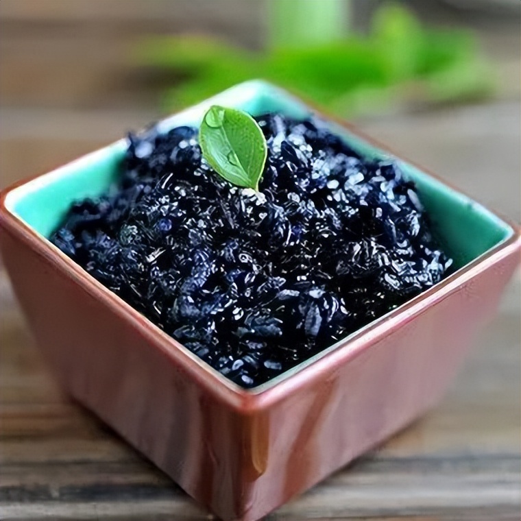 南烛，白天不懂夜的黑，饭的黑你可能也不懂｜花名册No.00174