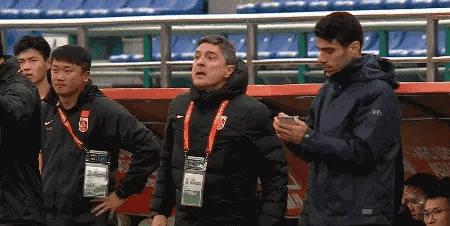 中国u200-2不敌韩国,中国u20国青2-0击败日本u20