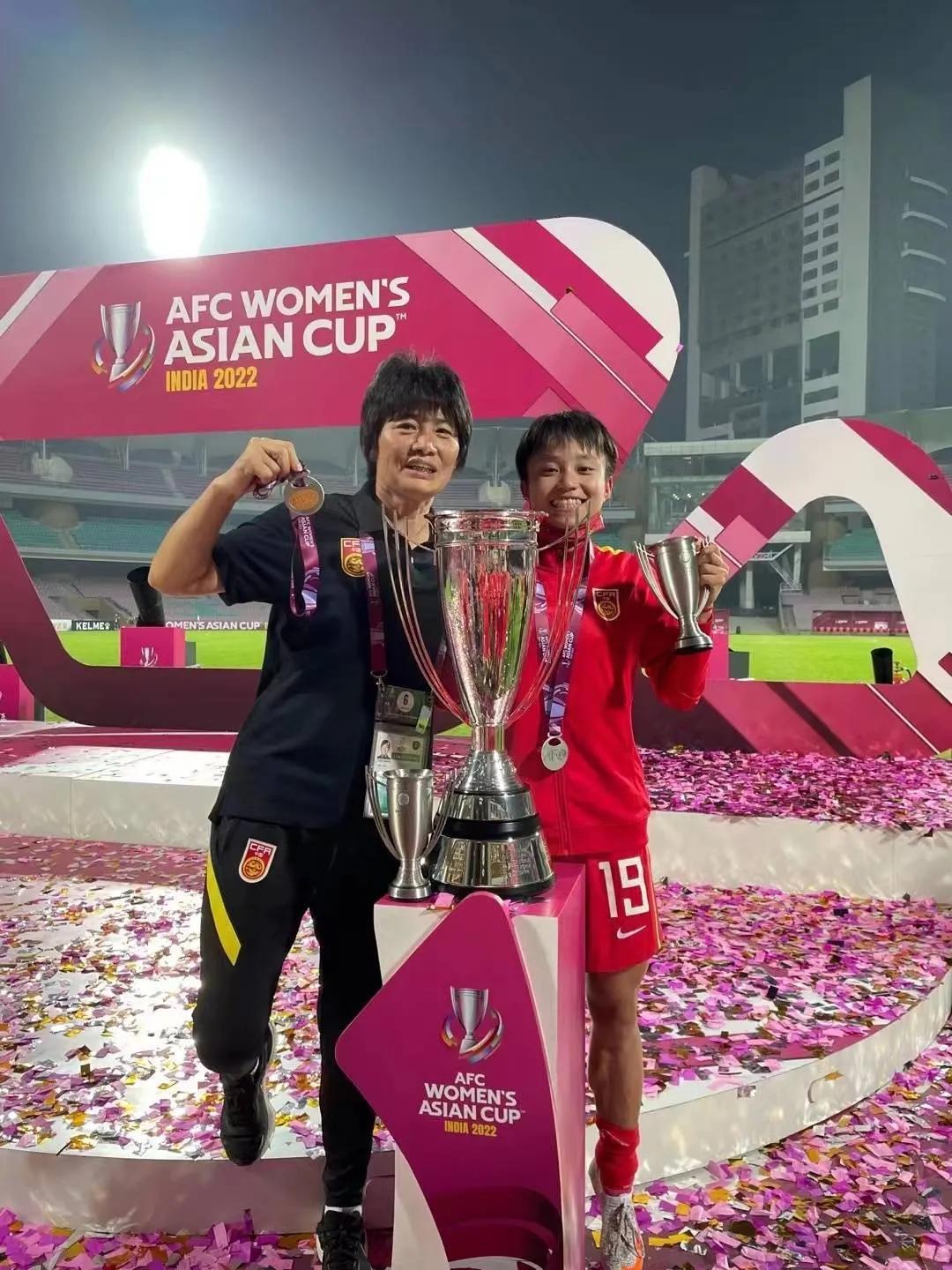 女足后起之秀张琳艳,女足小将张琳艳当选未来之星