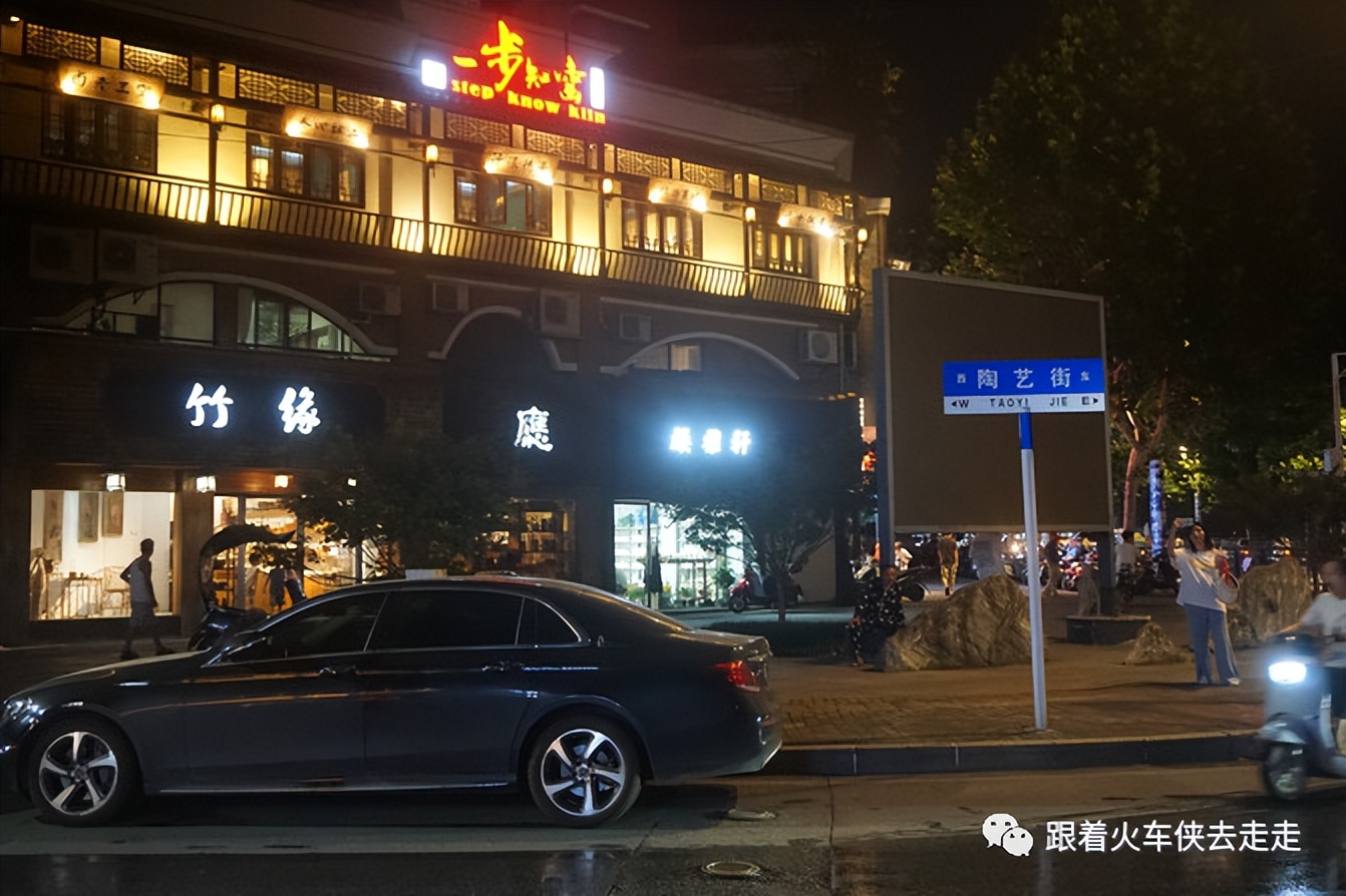 故乡的容颜还是那么亲切,故乡的容颜完整版dj