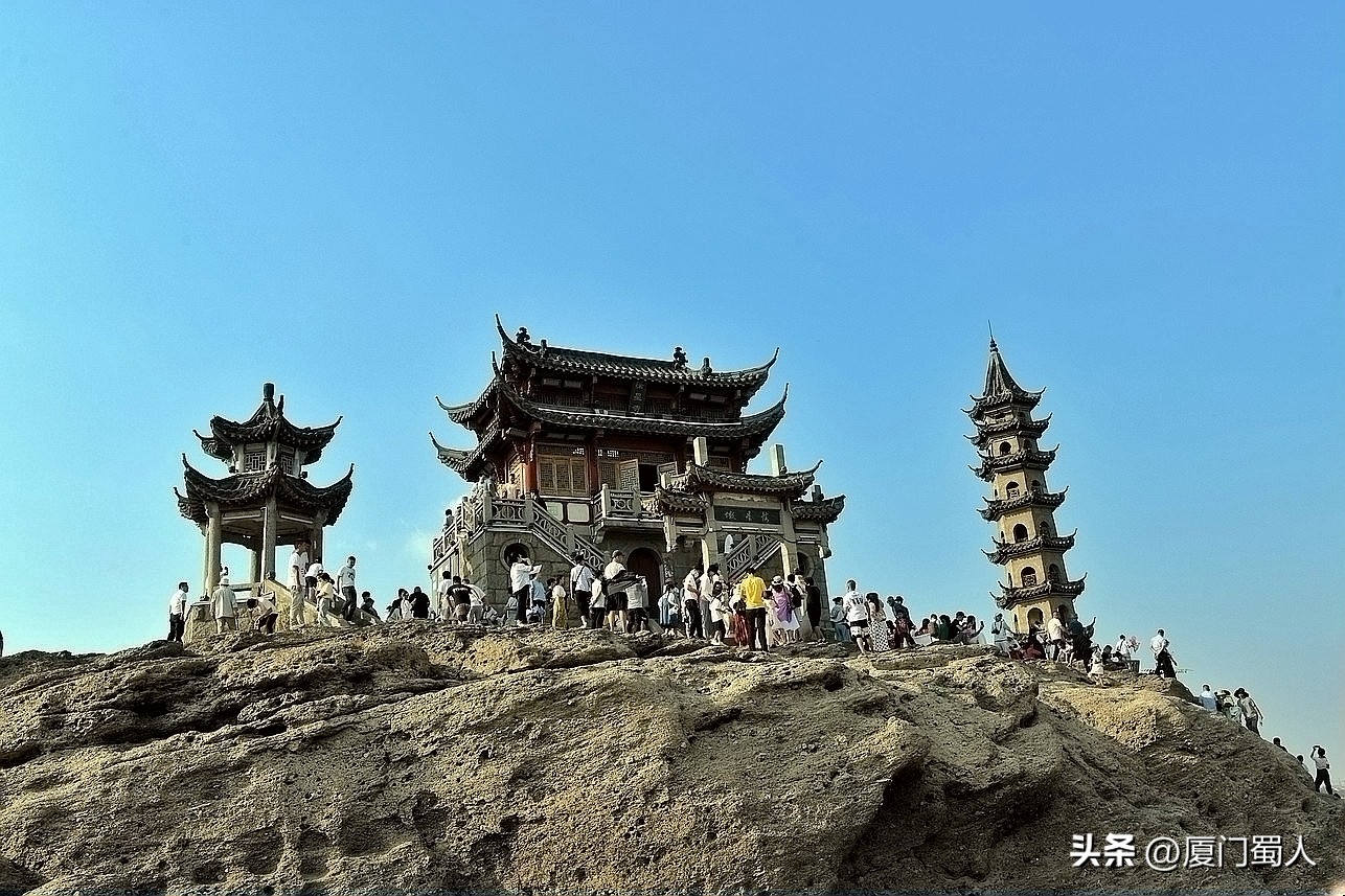 鄱阳湖千年石岛落星墩古建筑,鄱阳湖落星墩全景