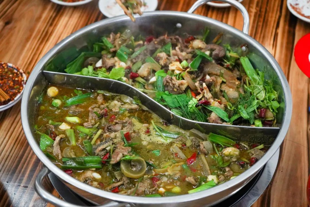 贵州村超在哪里看回放,贵州看村超联赛旅游