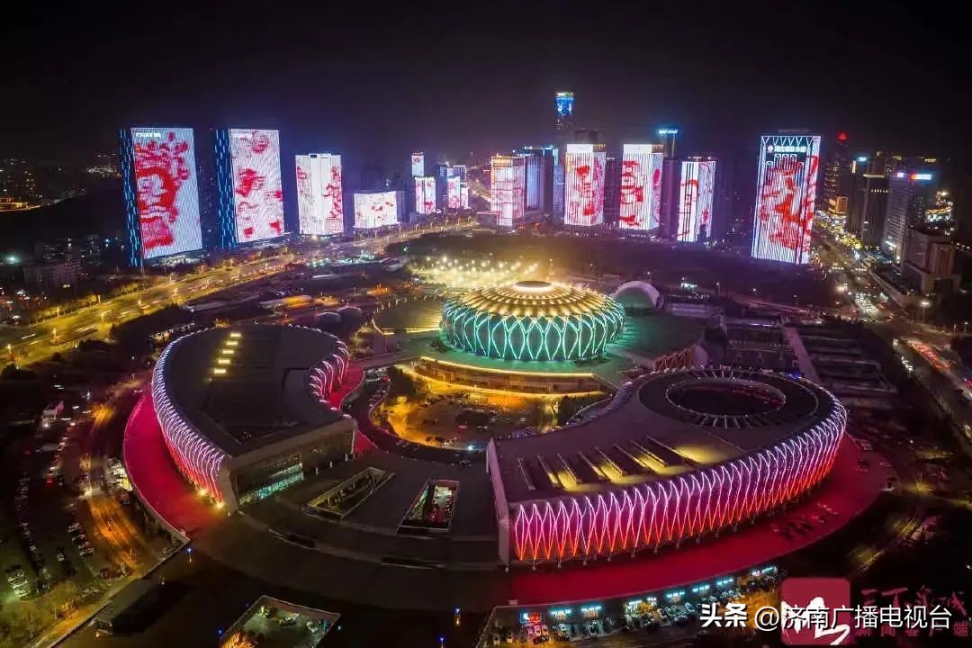 趵突泉夫妇录澄清视频,趵突泉夫妇主持嘴瓢原视频