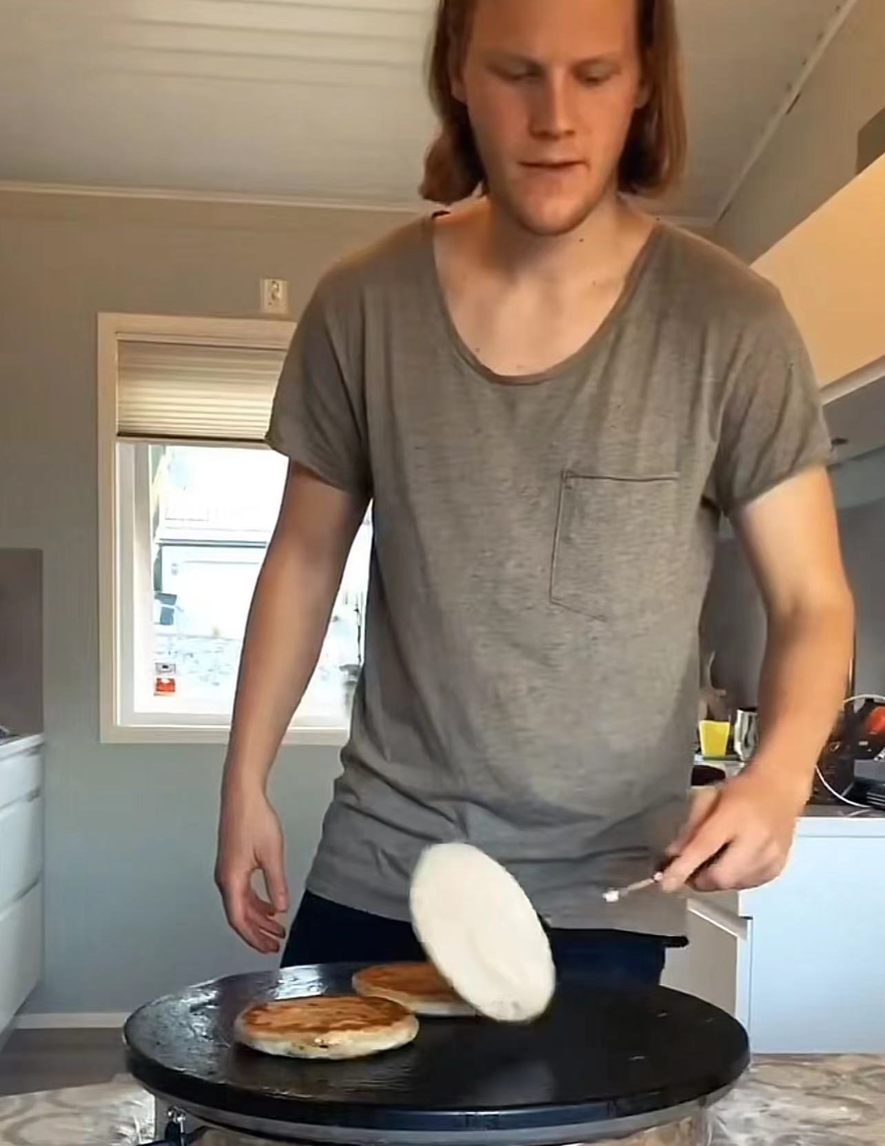 为什么越来越多的外国人想来中国？外国人：中国是梦中情国