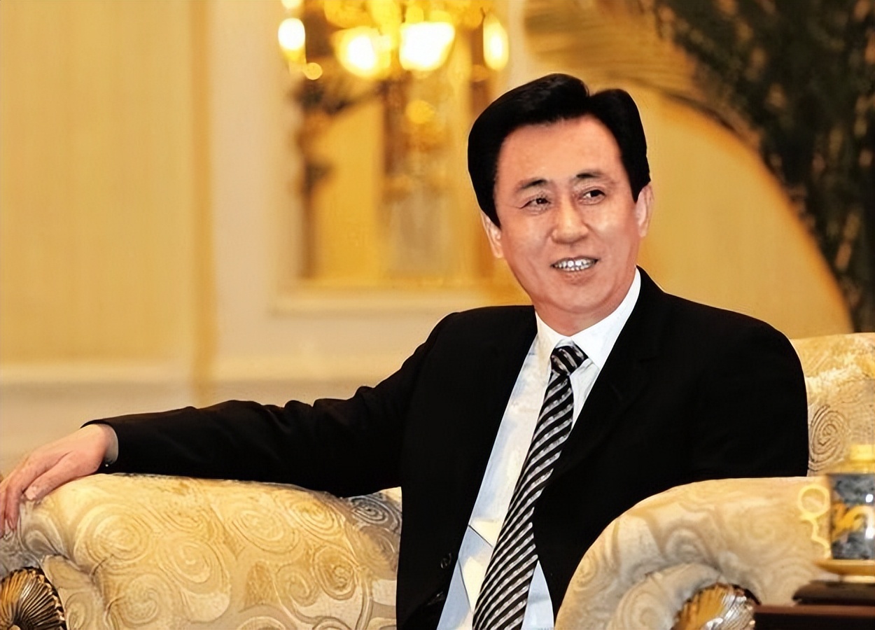 许家印老房子的一副对联,许家印对联花开富贵