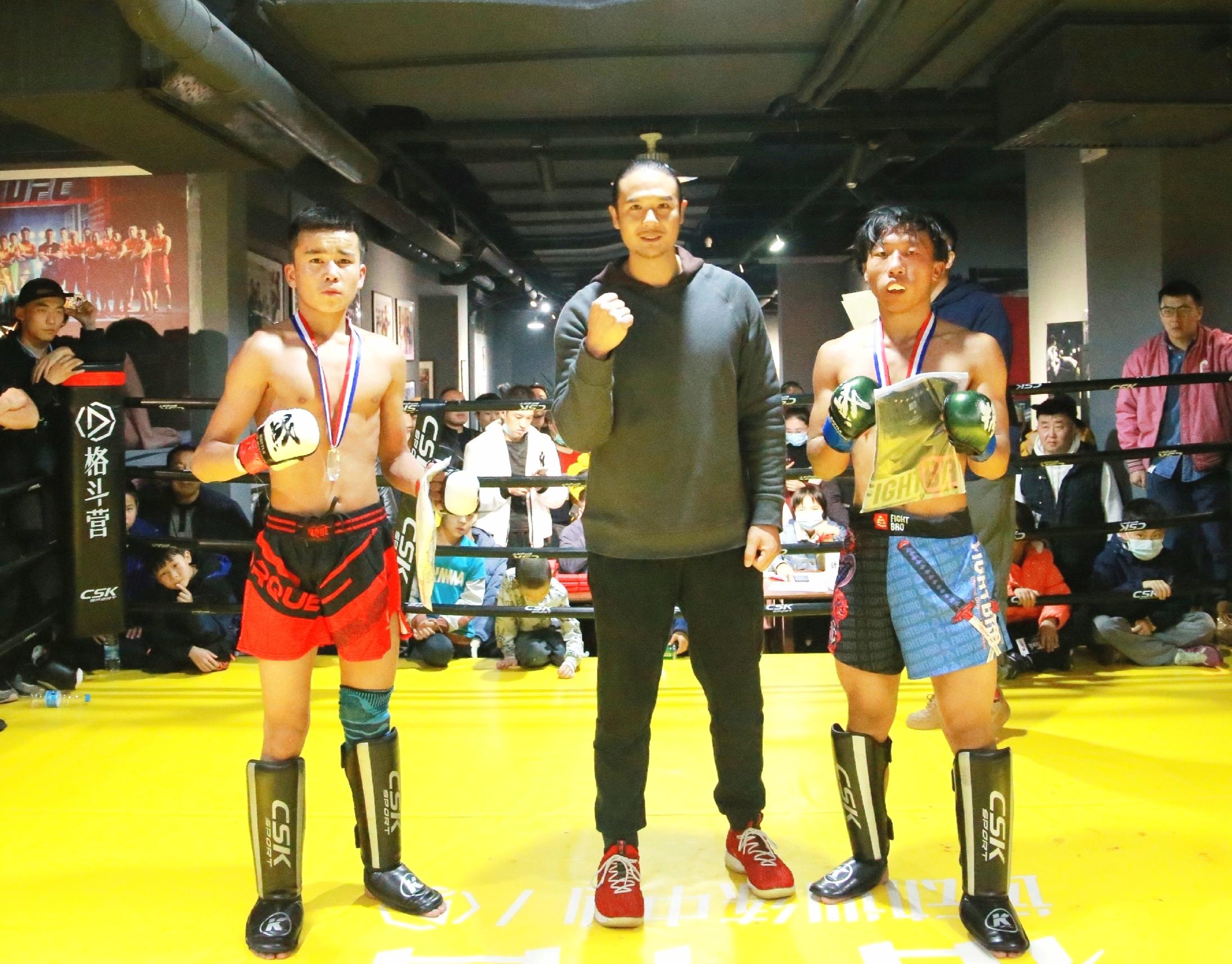 閲嶆嫵鍑哄嚮绮惧僵鐗囨,閲嶆嫵鍑哄嚮绮惧僵鍥炴斁