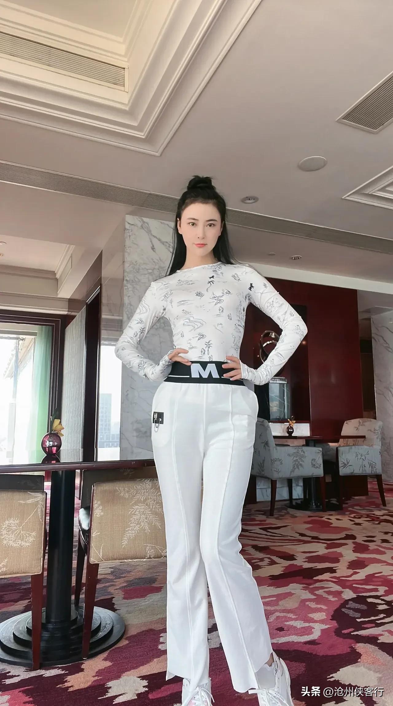 吴丹名模,名模吴丹个人资料