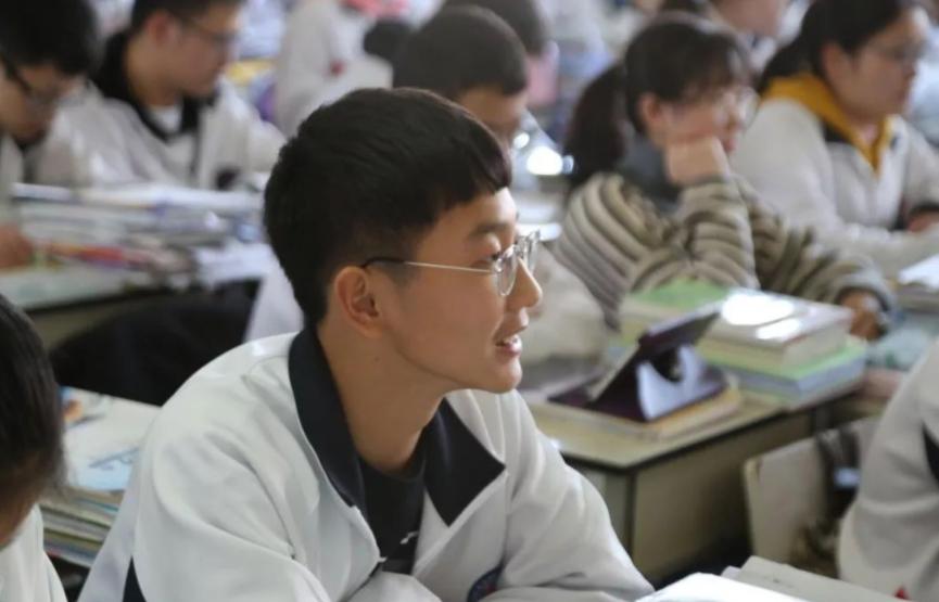 辽宁这所“明星”高中，教学成果喜人，堪称名牌大学“培养基地”