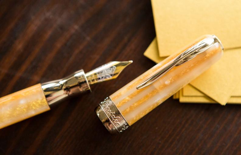 世界上最贵的钢笔100万,盘点世界上最贵的几支笔