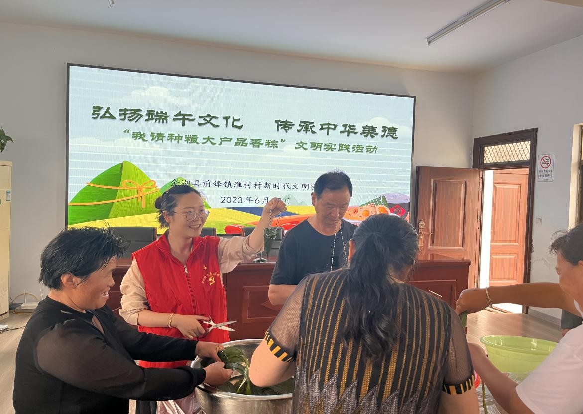 在奉献中绽放美丽,无私奉献绽放生命