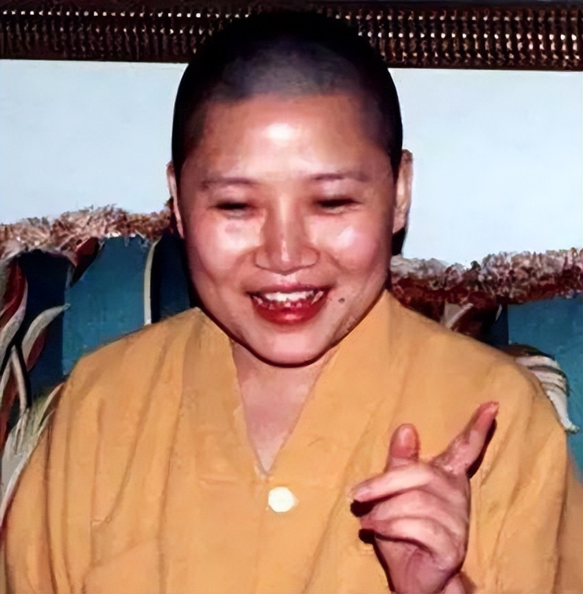 出家歌手李娜近况近照曝光,歌手李娜出家后近况怎样