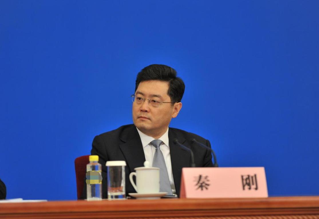 24小时内,美接连两次对华示好,秦刚外长见招拆招,强调3个停止