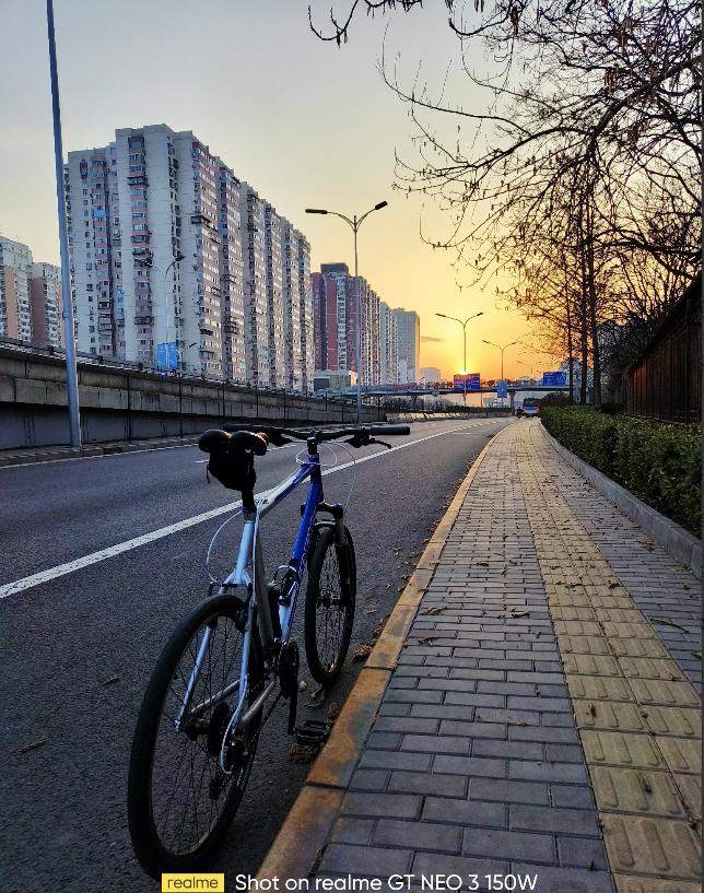 杨幂代言realmegt要抢吗,杨幂代言realme真我gt2视频