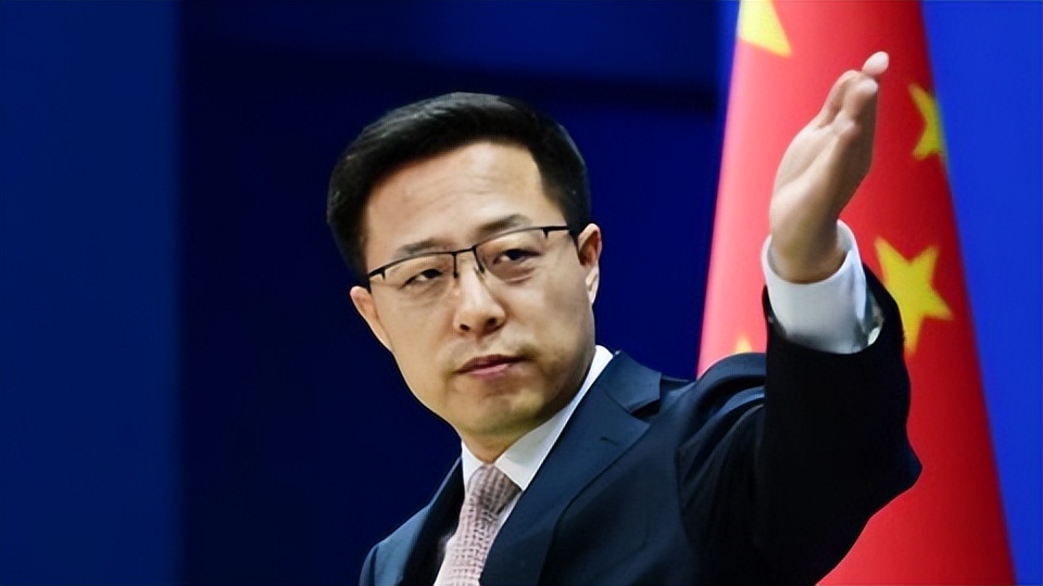 端碗吃饭放碗骂娘,端碗吃肉放筷骂娘