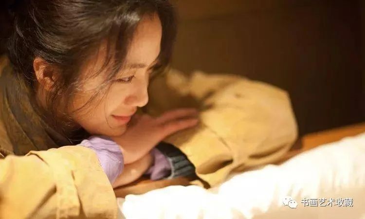 她连夜被封杀要坐牢了,她因耍大牌被封杀