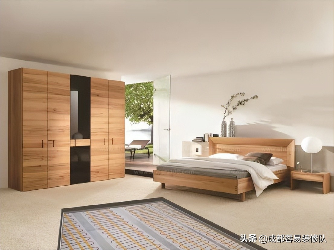 家装地暖房间选木地板还是瓷砖,地暖房卧室装木地板好还是瓷砖好