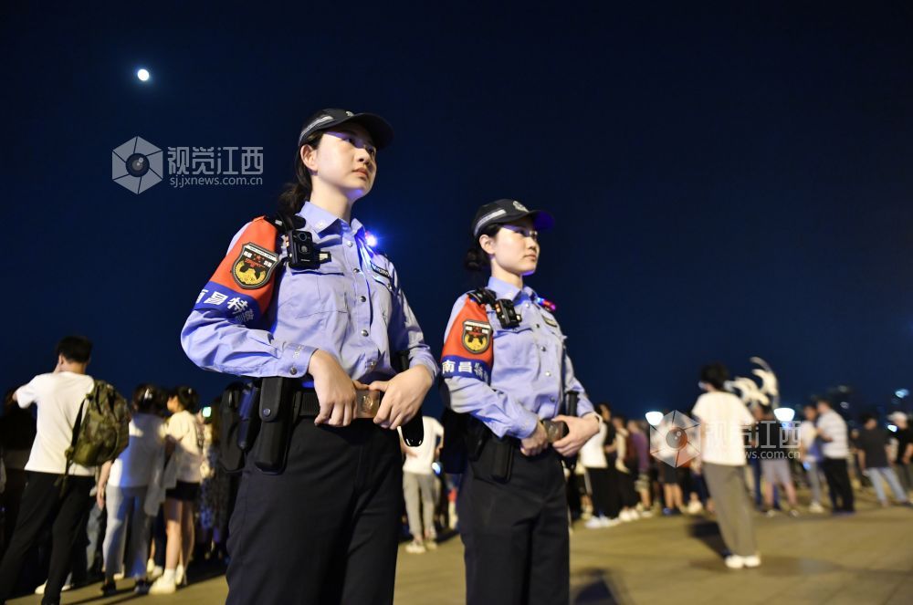 陀枪师姐飒爽英姿,英姿飒爽江西