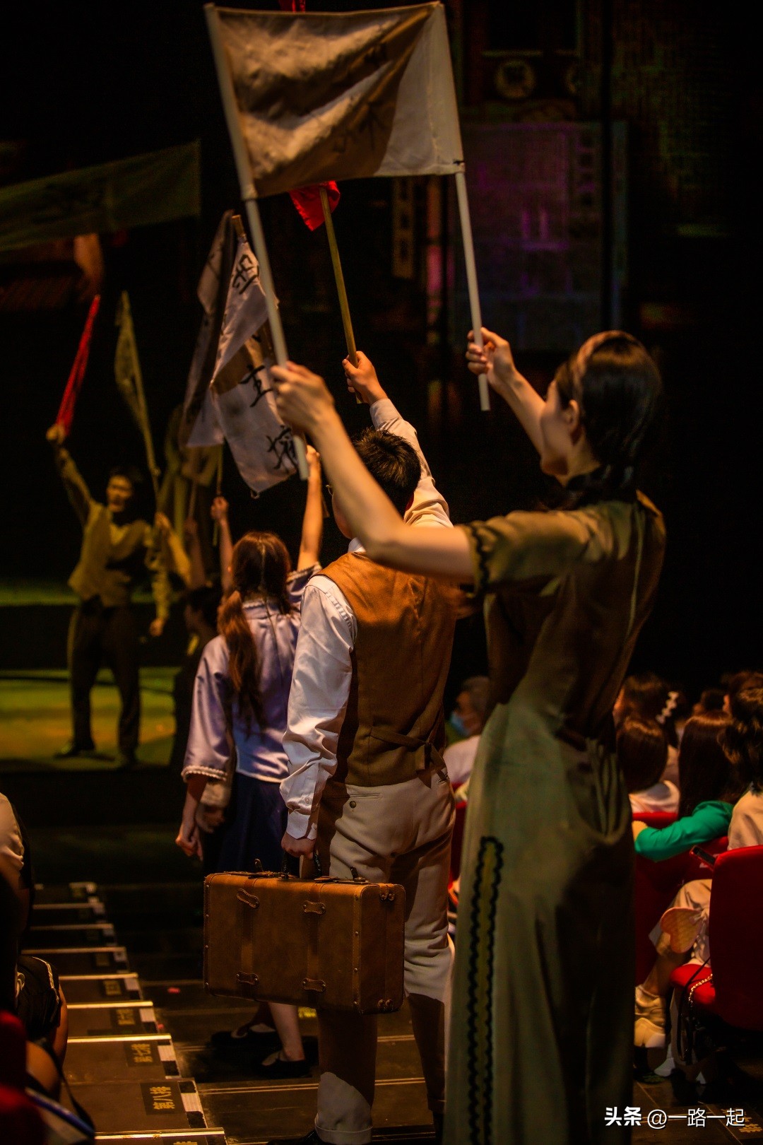 上海又刺激又好玩的网红打卡点,上海网红打卡地必去的五个地方