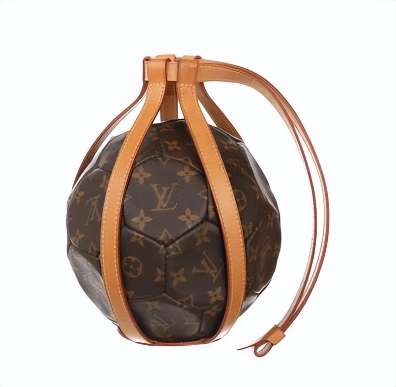 让经典成为永恒限量款世界杯足球包在红布林流转