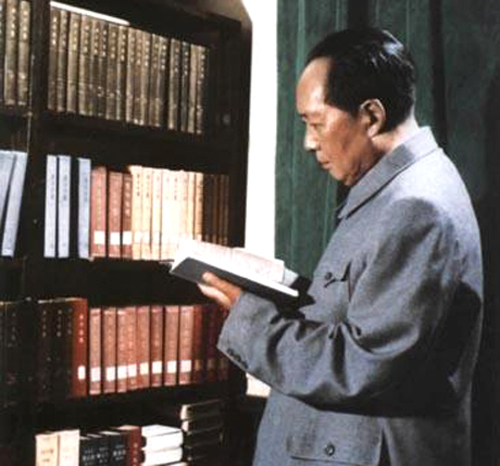 毛主席写的这首词,时间跨度之大,视野范围之广,让人叹为观止