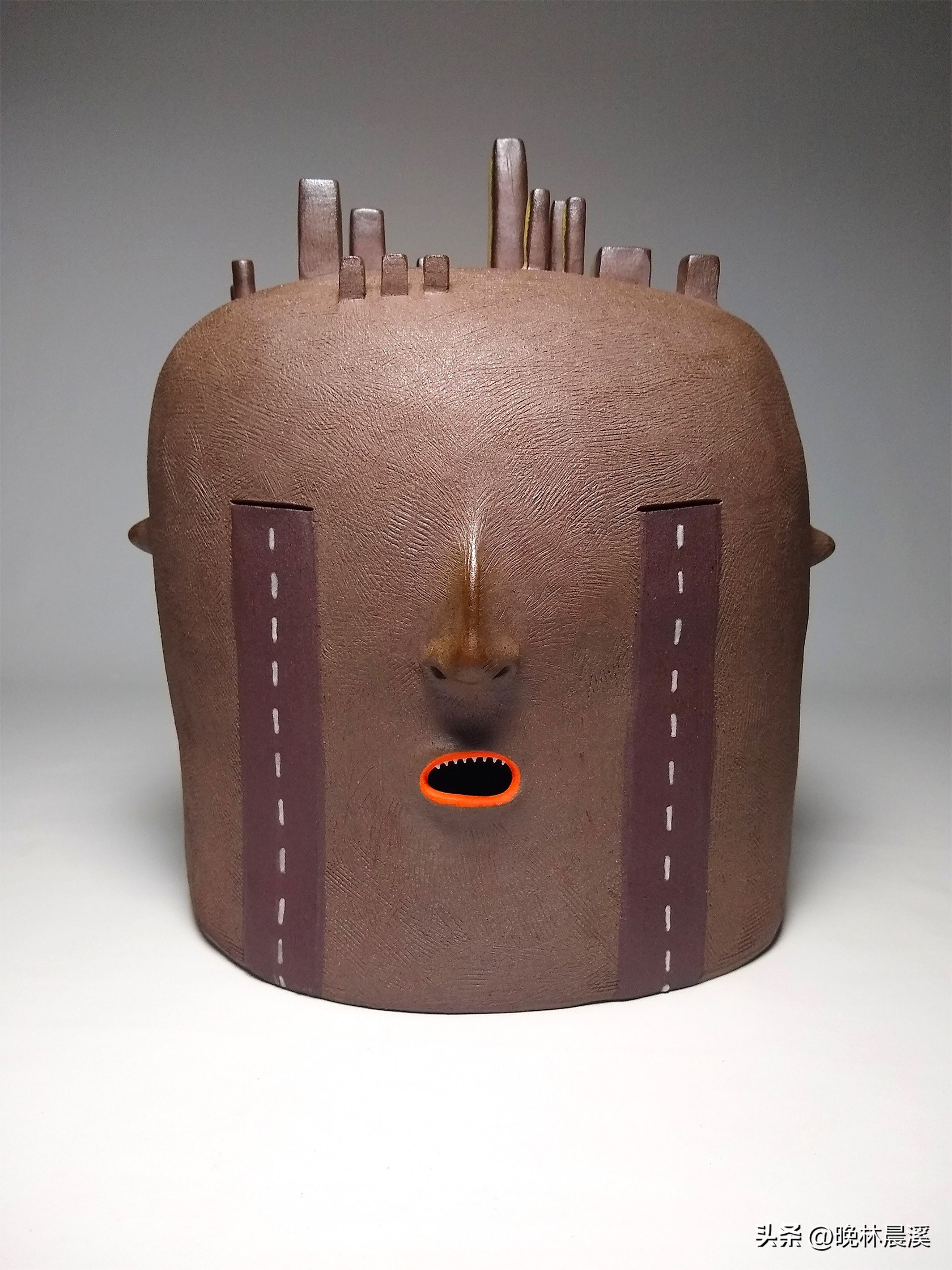 欧美小众雕塑图片,法国铜色陶瓷雕塑