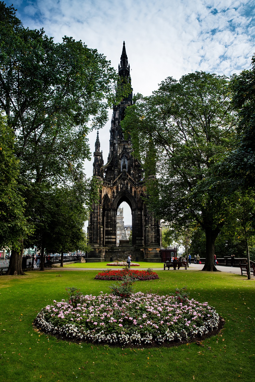 爱丁堡edinburgh是什么,爱丁堡一个充满文学气息的城市