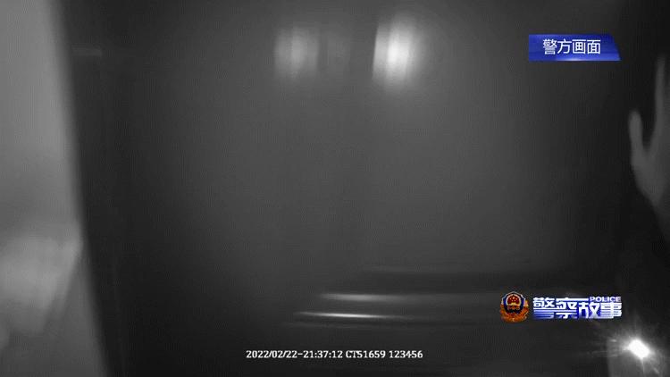 聊手、嫖客、卖淫女，深不见底的“*欲色**诱惑”被一网打尽！