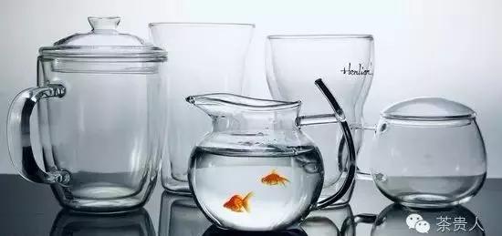 玻璃茶具是透明的好还是带颜色的,玻璃茶具用什么清洗最好