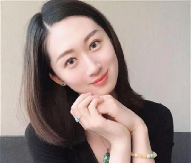 女排隐形富豪30岁住北京别墅,女排最美纹身