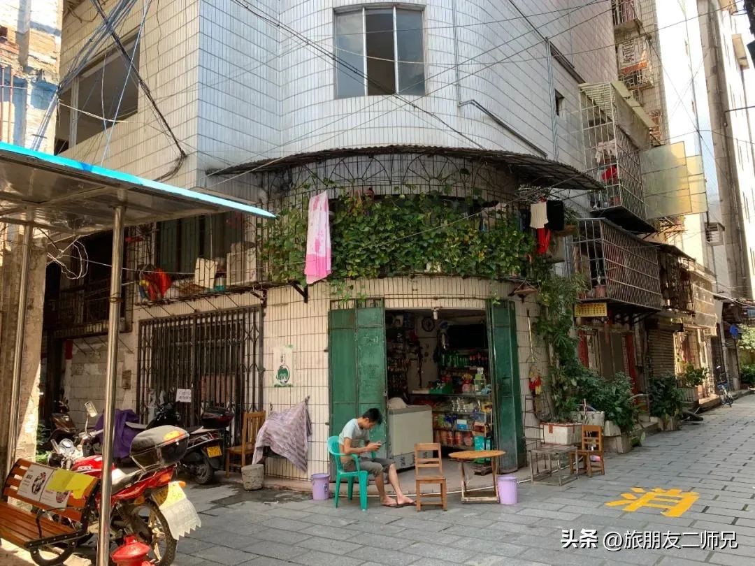 金秀圣堂湖在圣堂山吗,广州南浦出发一日游