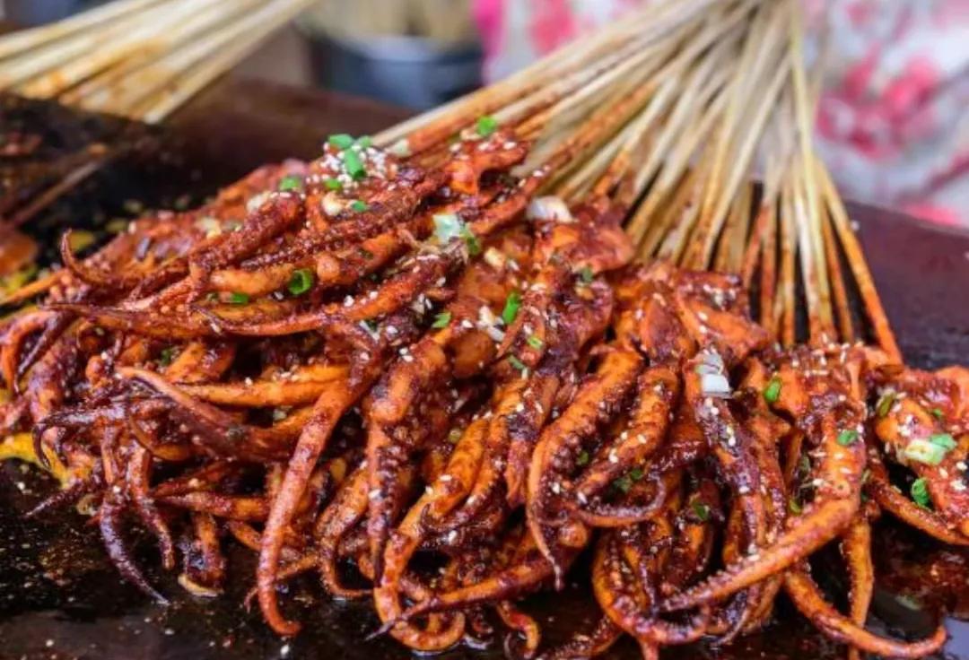 最值得推荐的昆明夜市,昆明必打卡的夜市小吃街