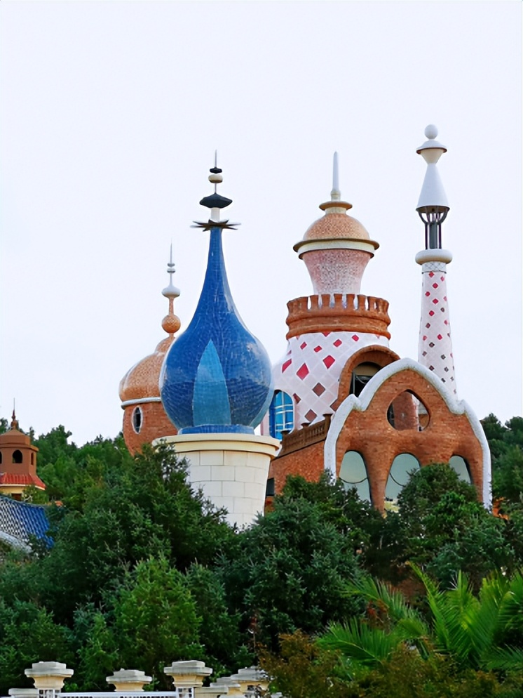 云南昆明繁华的地方,云南昆明必去的几个地方