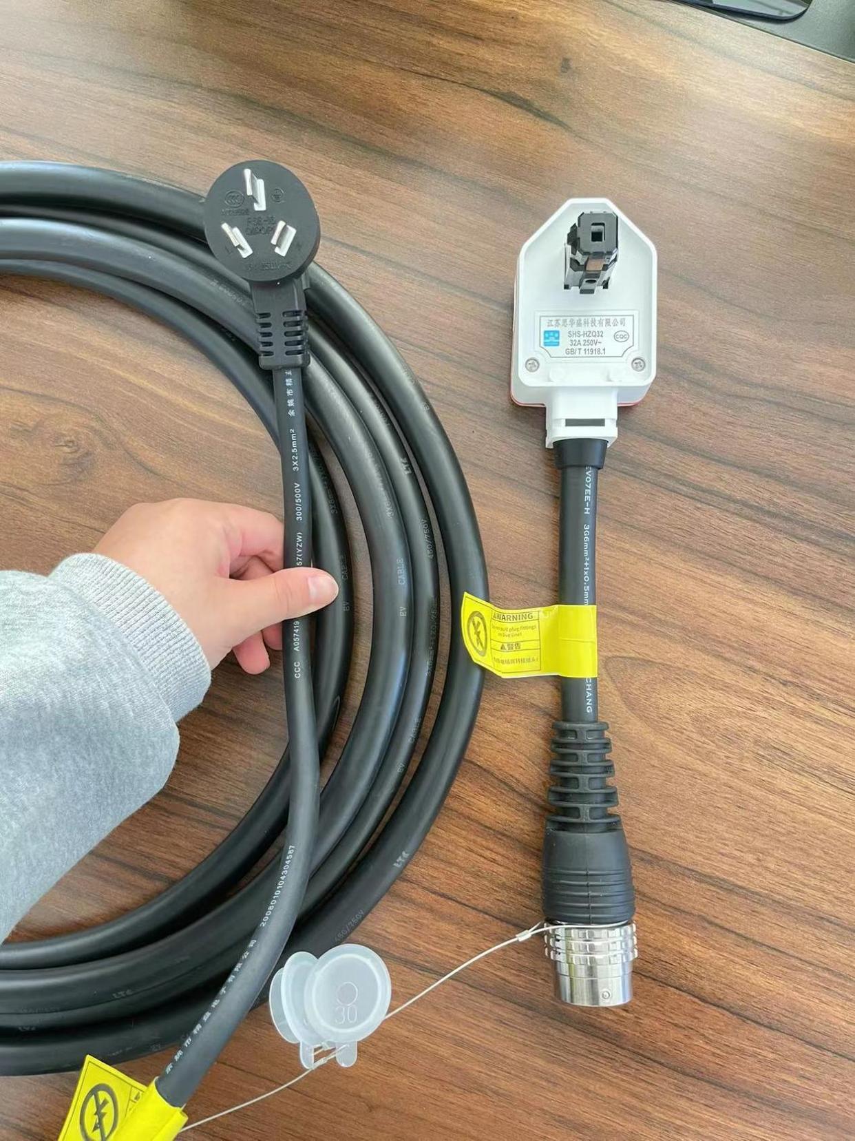 mgmulan充电桩怎么定时充电,3.3kw充电桩一小时充几度电