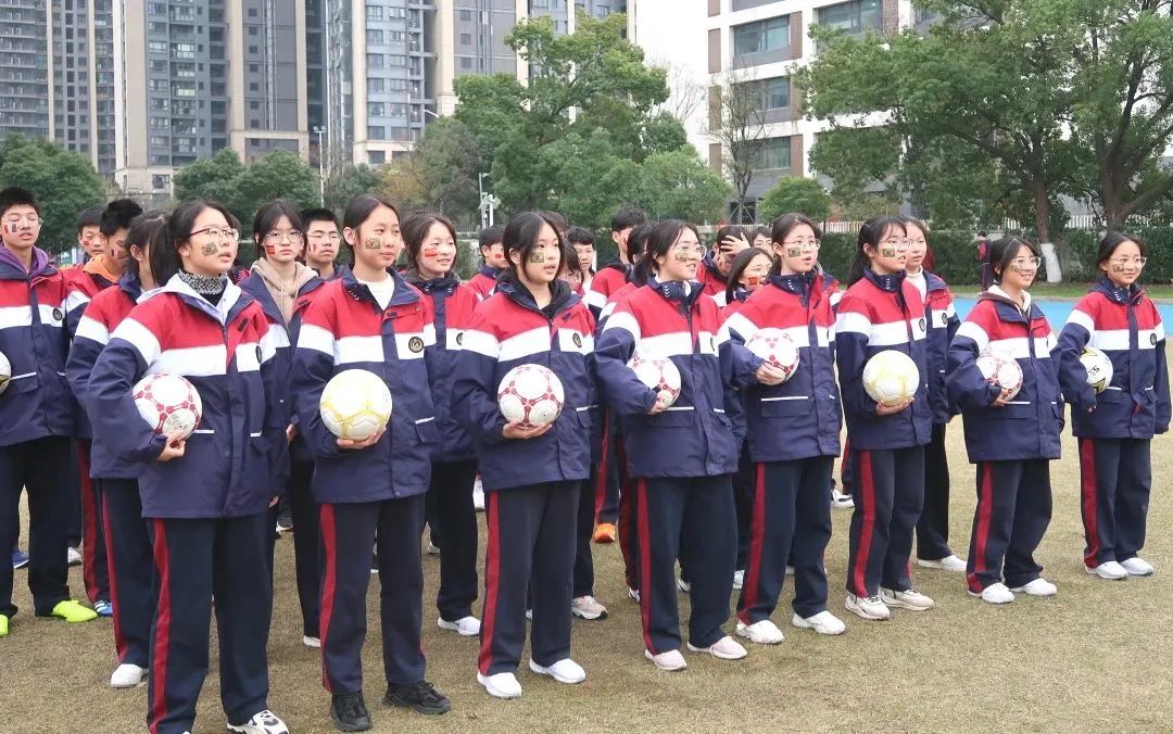 体育创新展示,体育特色课程开发与实施心得体会