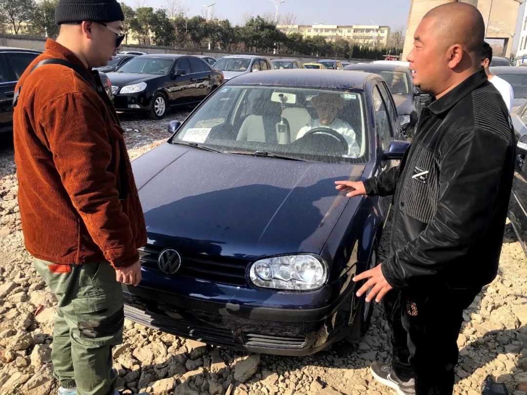 2万买宝马奔驰,2万买宝马3万买奔驰