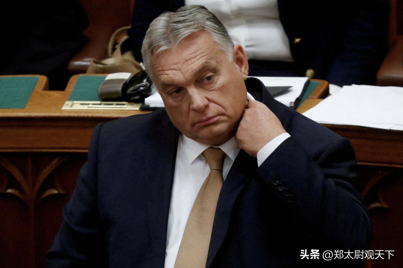 亲俄匈牙利叛变了：高呼俄罗斯是威胁！欧盟下狠手，总理为钱怂了