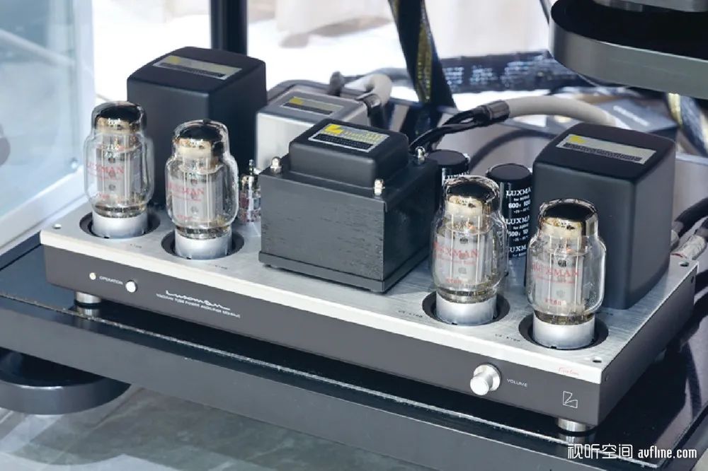 用得舒服，听得开心：LuxmanD-10XSACD/CD*放播**机